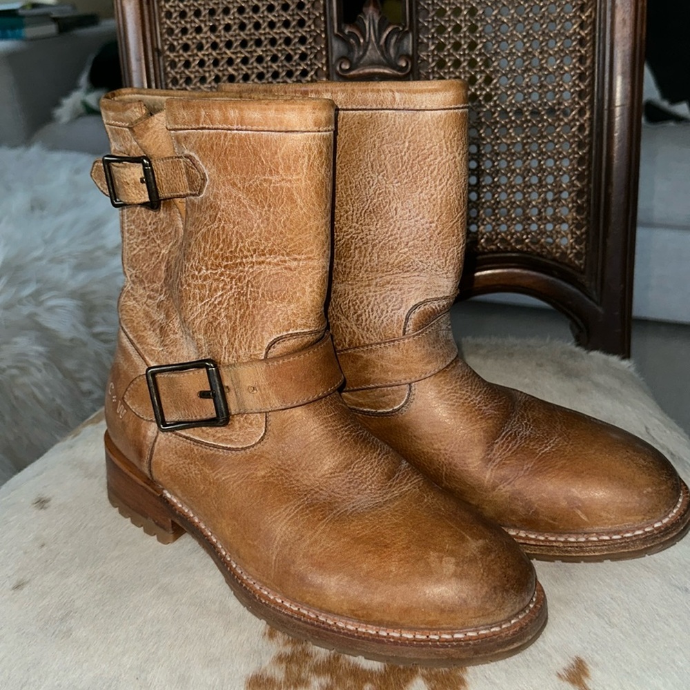 Cleo + Wolf BLAINE Brown Leather Round Toe Pull On Fashion Booties Womens Size 9